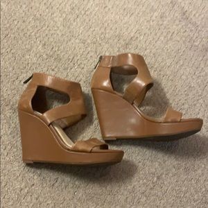 Jessica Simpson Brown/Tan Wedges